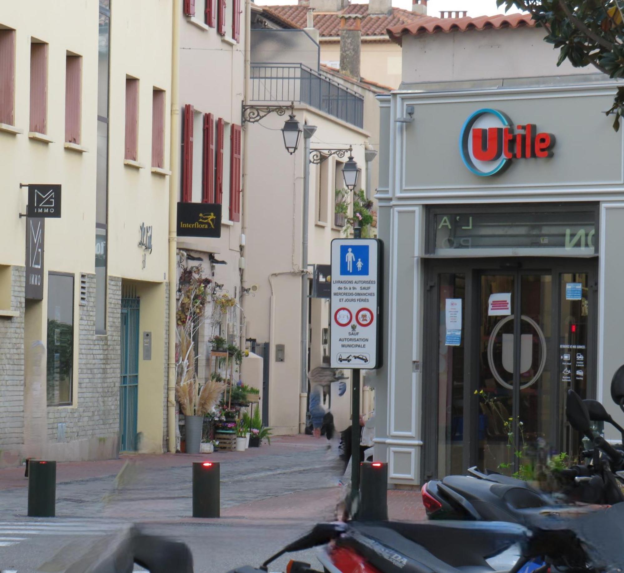 Sanary- La Vie Est Belle- Centre Ville 2 Minutes A Pied- Plage 5 Minutes Buitenkant foto